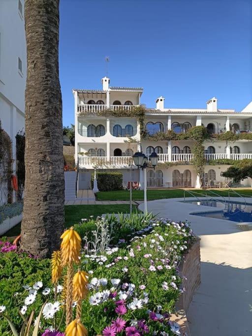 2Br+1Bthr Precioso Apartamento Con Vistas Al Mar Михас Экстерьер фото